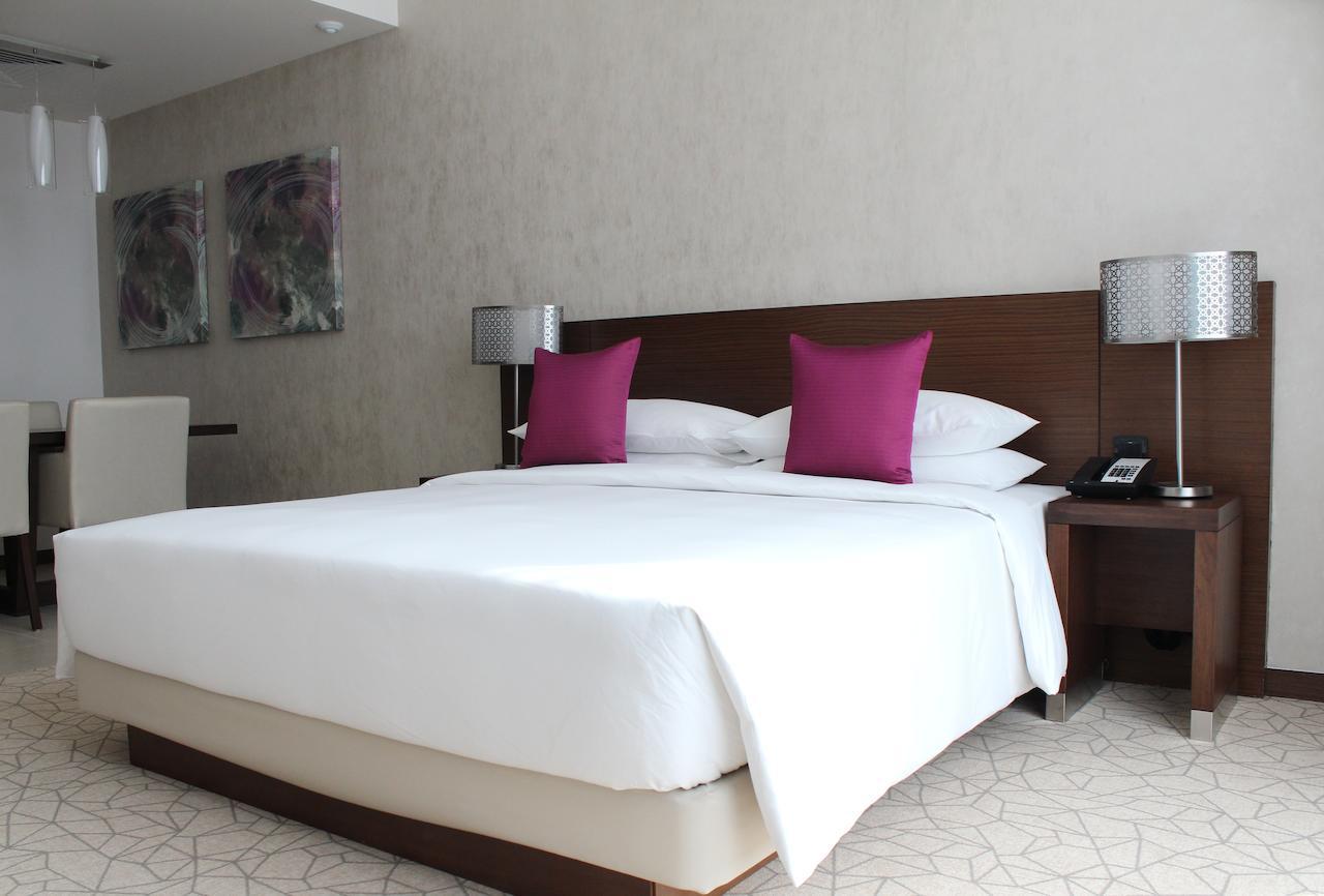 Hyatt Place Dubai Al Rigga Residences Quarto foto